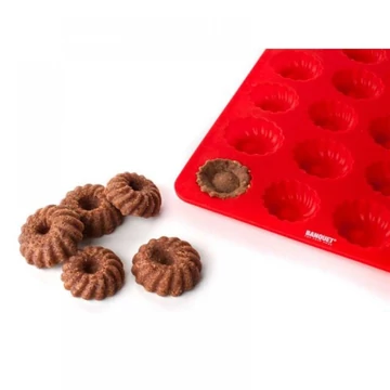 Szilikon sütiforma 24db-os (mini kuglóf) Szilikon sütiforma 24db-os (mini kuglóf)