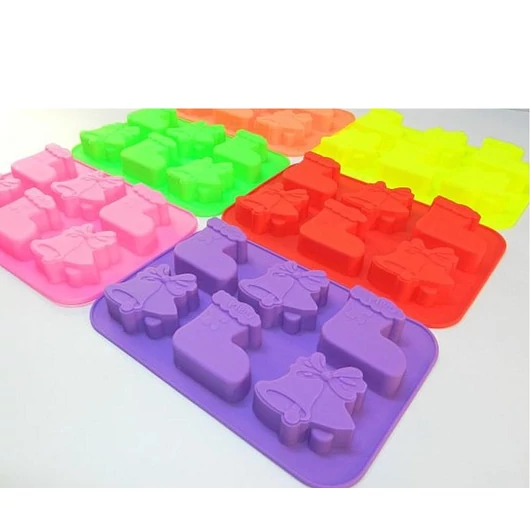 Karácsonyi szilikon sütőforma csizma, harang